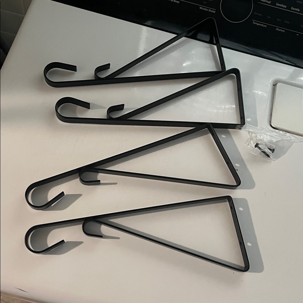 Set of 4 Black Metal Wall planter Hooks